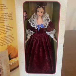 1996 Hallmark Sentimental Valentine Barbie